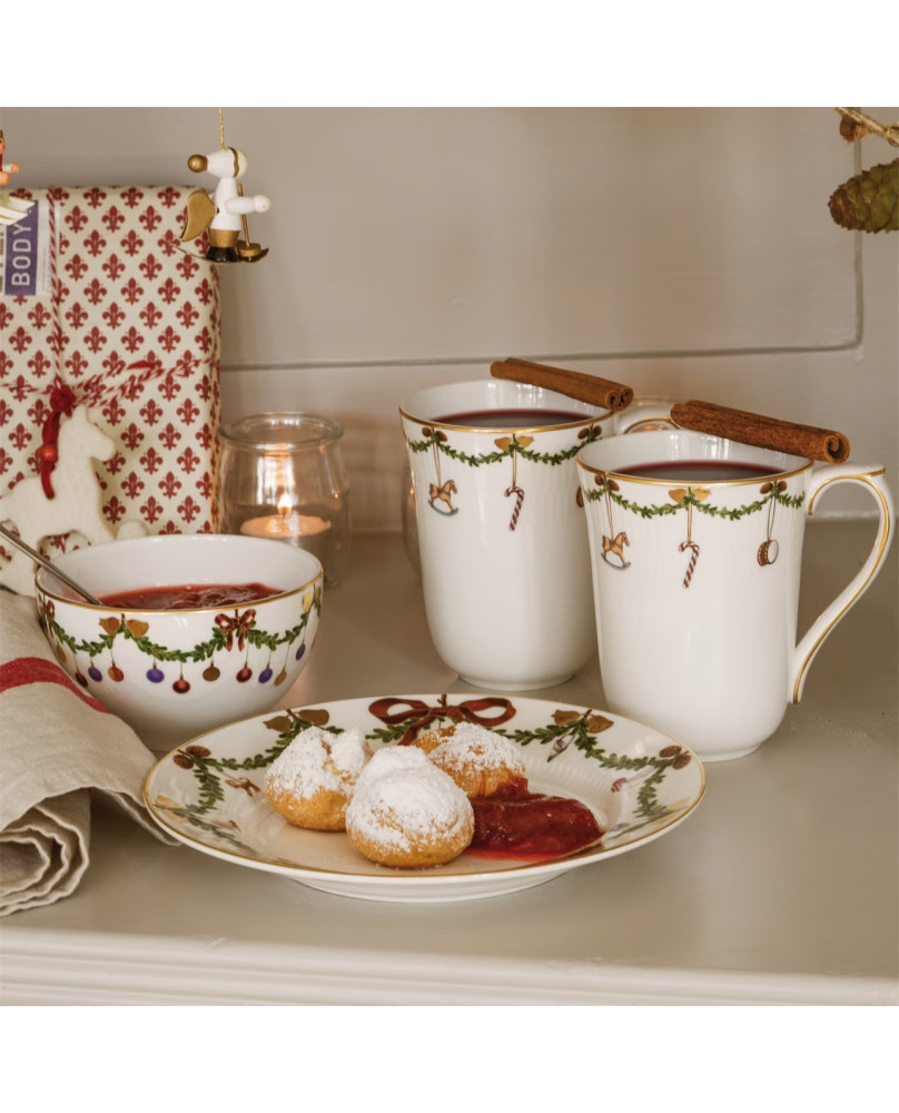 Star Fluted is the splendid Christmas collection for the refined table