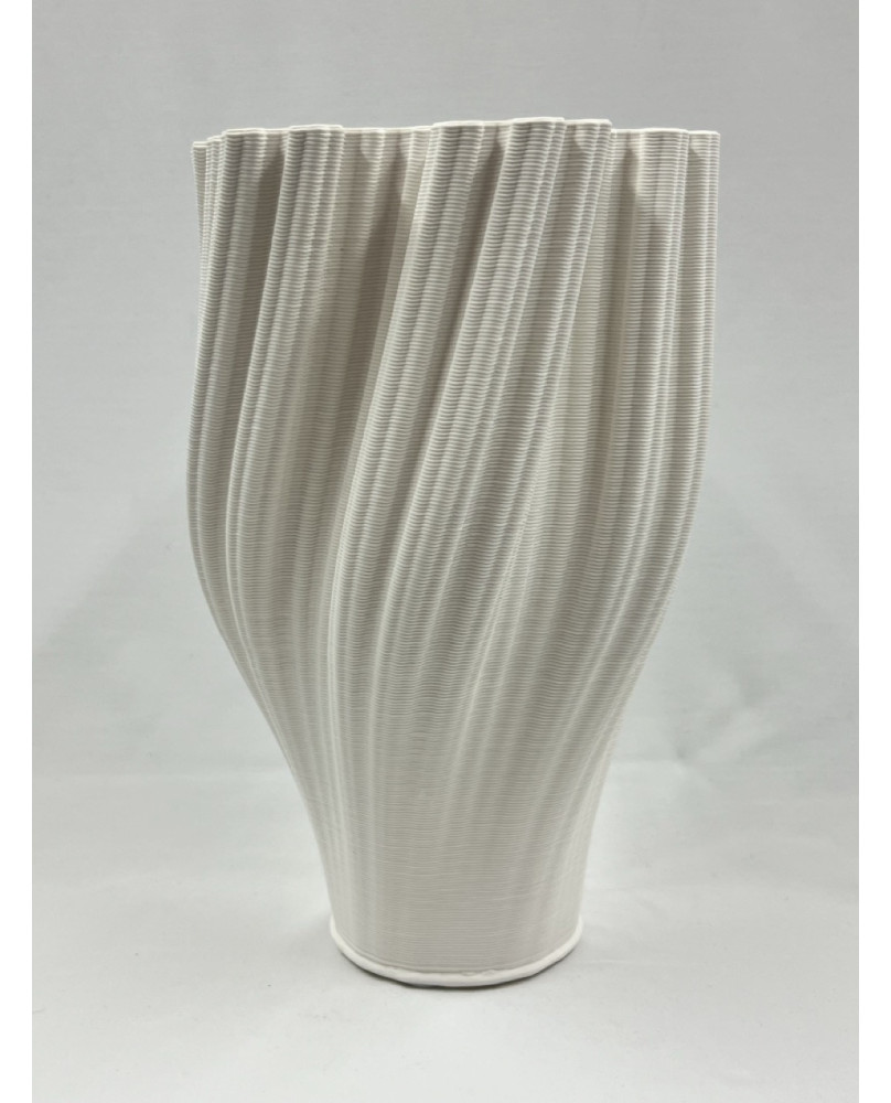 White Vase Forme Collection by Palais Royal H25