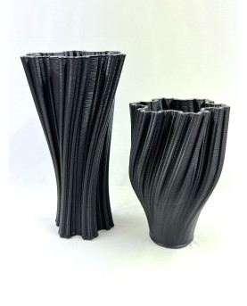 Black Vase Forme Collection by Palais Royal H25