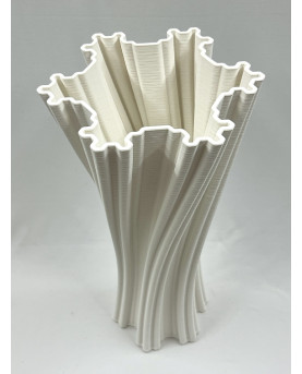 White Vase Forme Collection by Palais Royal H39