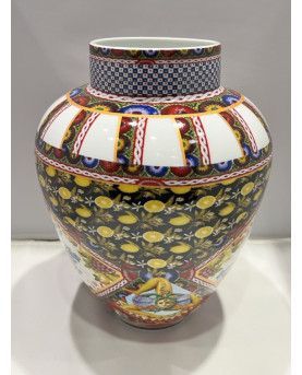 Santa Rosalia Vase H24 by Palais Royal