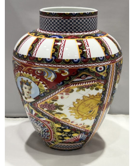 Santa Rosalia Vase H24 by Palais Royal