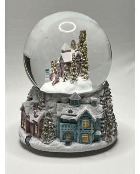 Snow Globe with Music Box H17