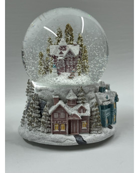 Snow Globe with Music Box H17