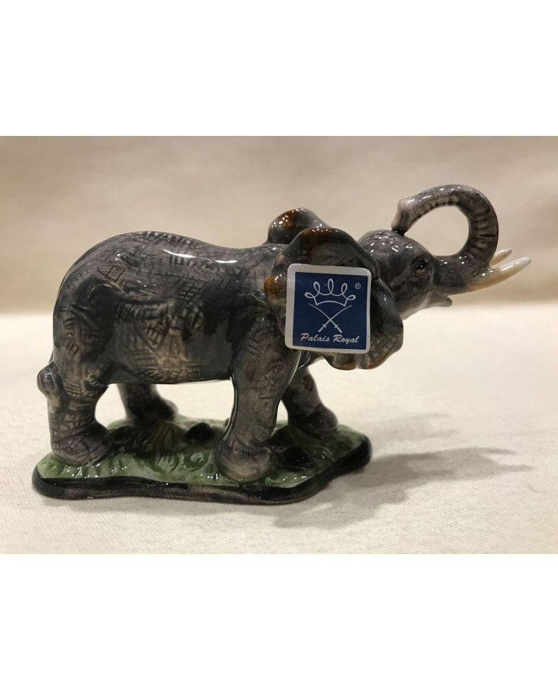 Elefante portafortuna of Palais Royal. Shop online